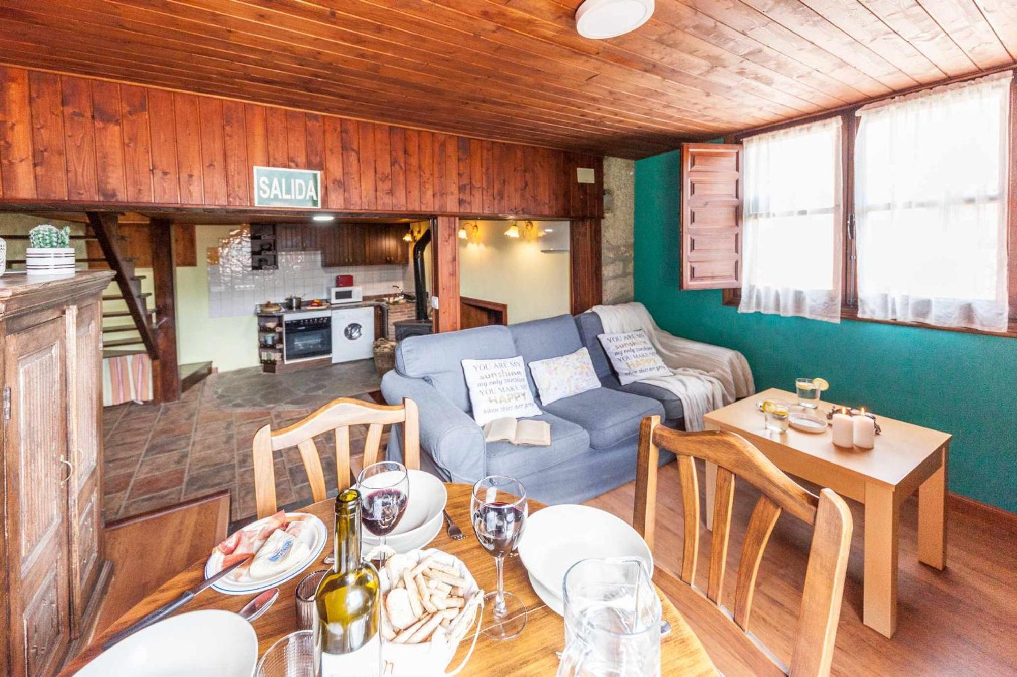 Ferienwohnung Montegrande Entorno Magico Rodeado De Montanas La Plaza Exterior foto